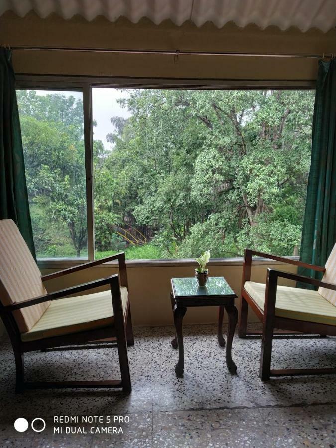 Leela's Cottage Lonavala Extérieur photo