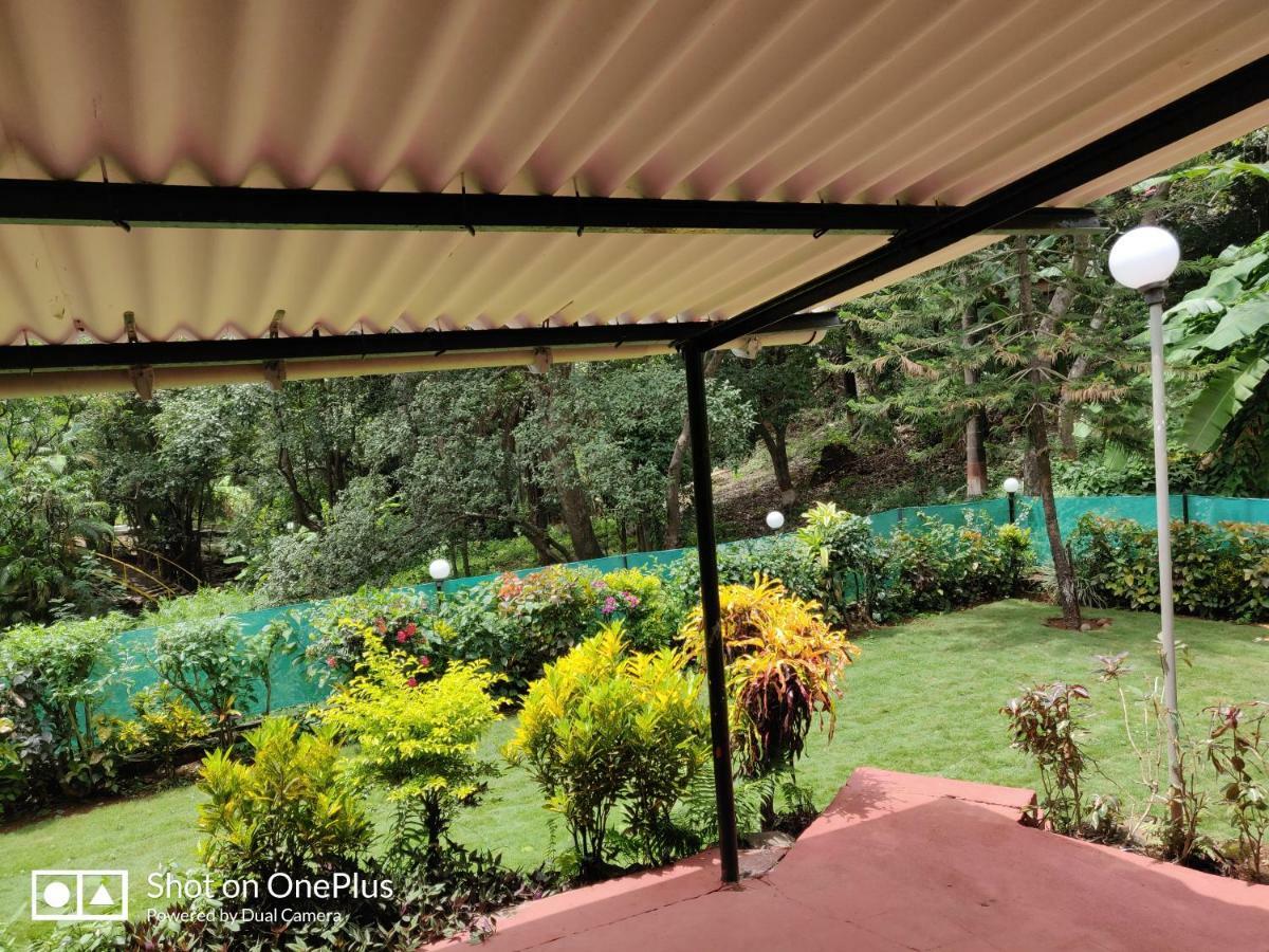 Leela's Cottage Lonavala Extérieur photo